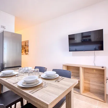 New! Modern In Malta By Sf Homes Apartament Msida