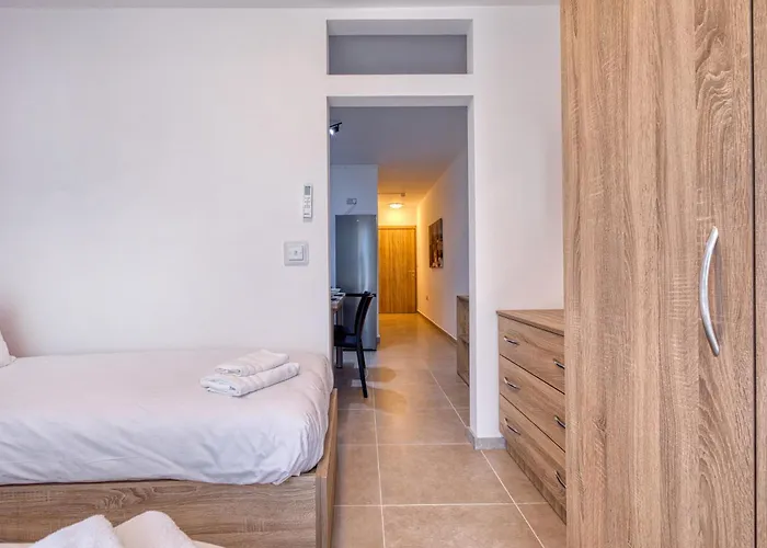 New! Modern In Malta By Sf Homes Апартаменты Мсида